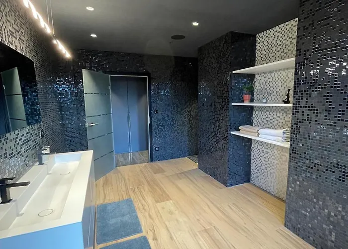 Ultra Modern 3min From Basel *