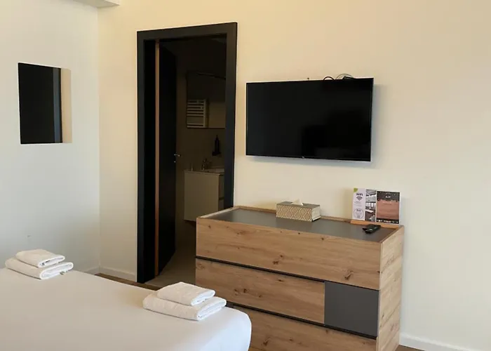 Ultra Modern 3min From Basel Apartment